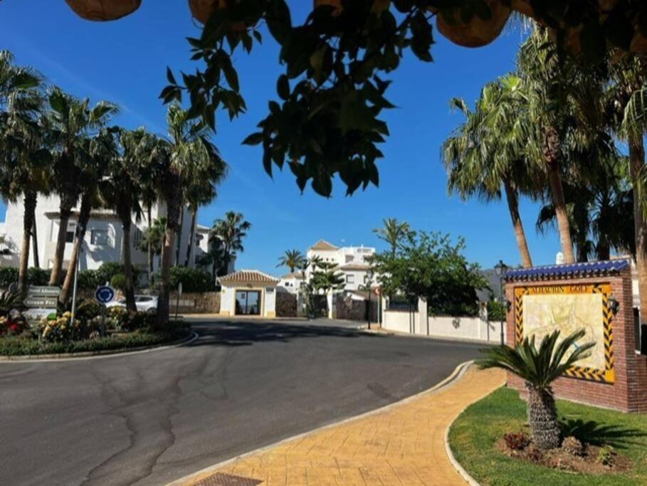 Ruim Appartement, Zonnig Terras, Alhaurin Golf! Alhaurín el Grande Exterior photo